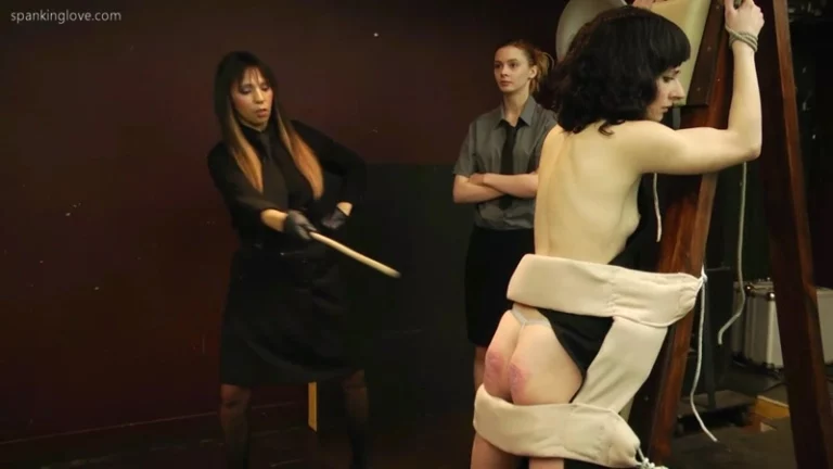 Malaysian Judicial – Miss Sultrybelle Exclusive