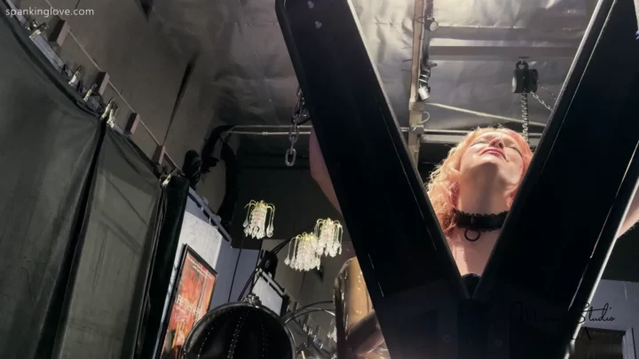 Screenshot 9 aus Snow Mercy Straps Cum Slut Apricot Pitts Exclusive