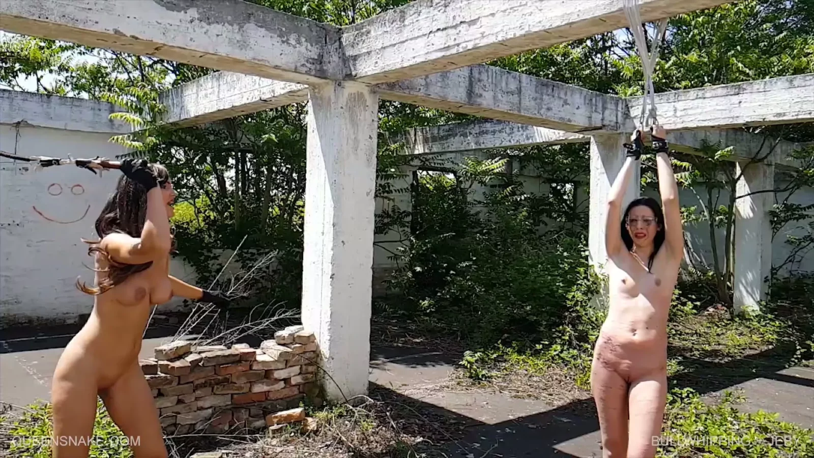 Screenshot 7 from 坦尼塔的《杰比的残酷鞭笞》——奎恩蛇