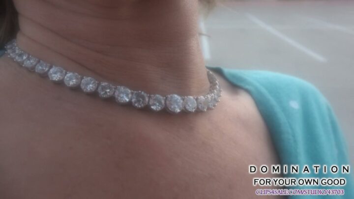 Screenshot 1 from Diapered and Humiliated at Hooters – Part 2 | Spankedanddiapered