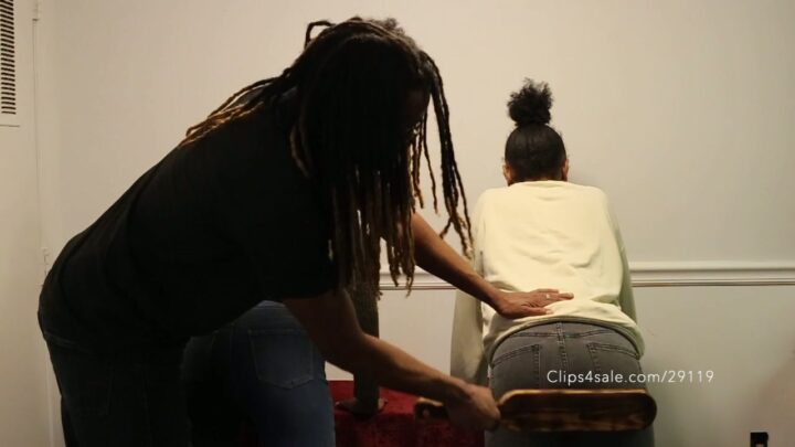 Screenshot 1 from Pharaoh Spanks Luna & Onyx in Prank Part 3
