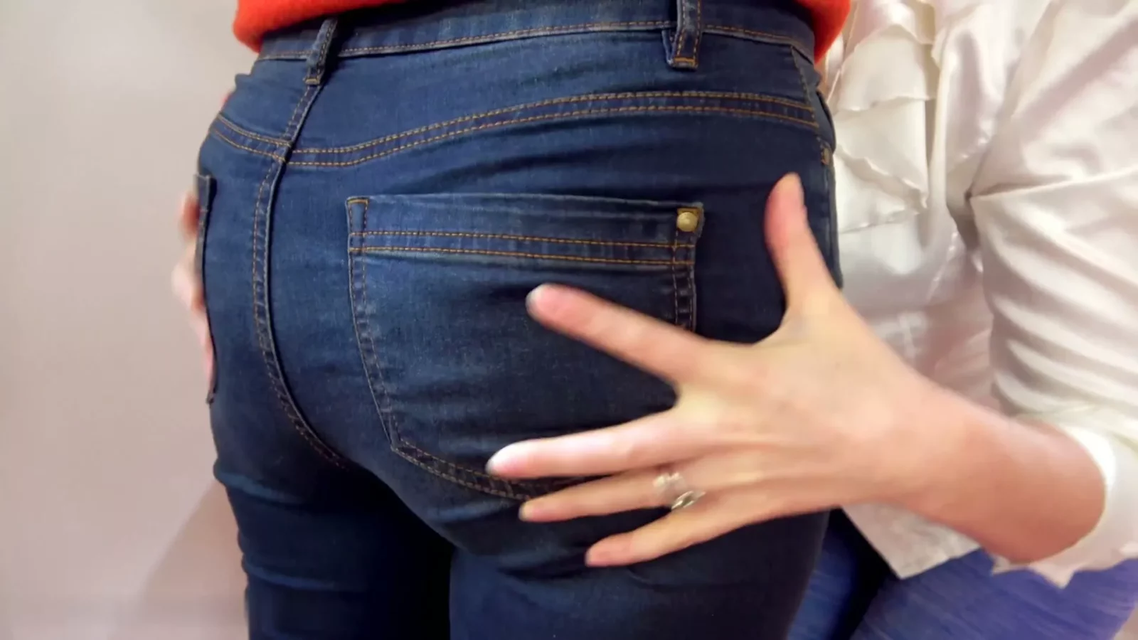 Screenshot 4 from Korumanın Acılı Terlik Cezası - Ariel Anderssen