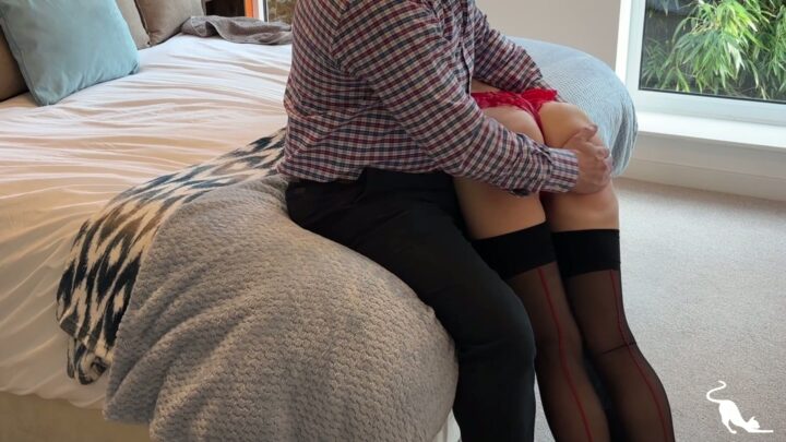 Screenshot 2 from Window Dressing: Kinia’s Sexy Lingerie Spanking – Kitty Productions