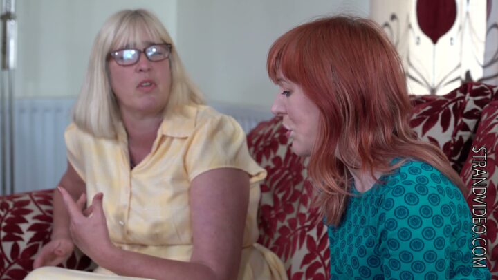 Screenshot 1 from Kitty’s Spanking Party Prep with Sarah | Spankingsarah