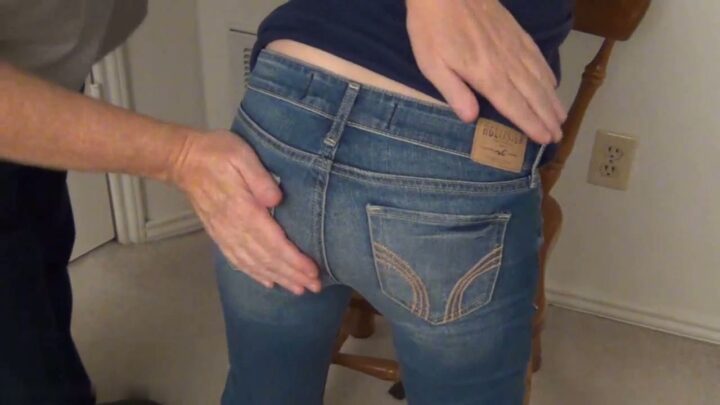 Screenshot 6 from 爱丽丝·迈克尔斯专访：德州女孩的体罚故事