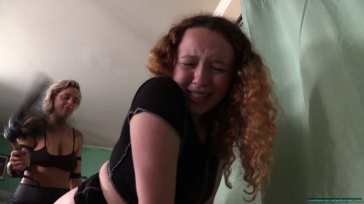 Screenshot 4 from אנדי וישס מענישה את הסוב האיחר סרבנית אכזרית - סינמאות המשוגעות של קונסטנס
