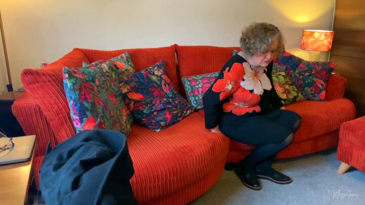 Screenshot 2 from Forgotten Anniversary Leads to Slipper Spanking – At Home with Miss Iceni