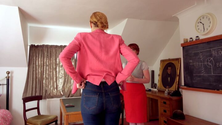 Screenshot 5 from Ariel Anderssen & Amelia Jane Rutherford: Unexpected Slippering Punishment
