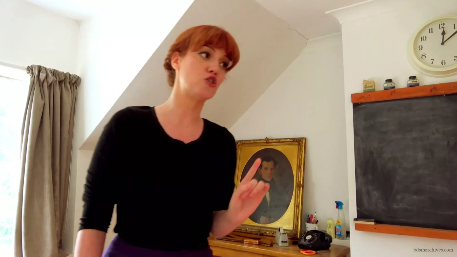 Captura de pantalla 7 de Humillación en la Formación Corporativa: Ariel Anderssen & Amelia Jane Rutherford