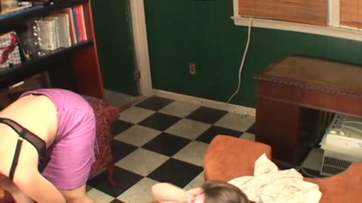 Screenshot 3 from Ünlü: Tam Şaplak Filmi - Kelly Payne Koleksiyonu