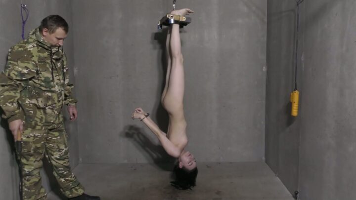 Screenshot 7 from Demonica Gebonden en Gestraft in de Gevangenis Deel 2 - Verdorven Wereld