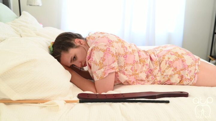 Screenshot 3 from Reyna’s Pajama Punishment: A Spanking She Won’t Forget | Mommaspankings
