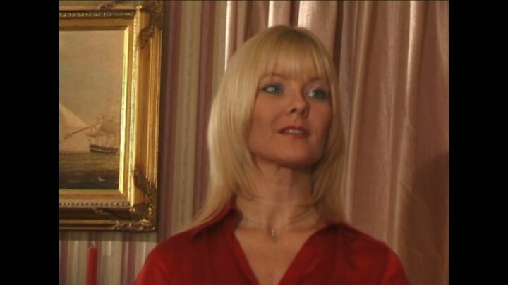 Screenshot 1 from Insider Trading Part 3: Sam Johnson’s Spanking Studio