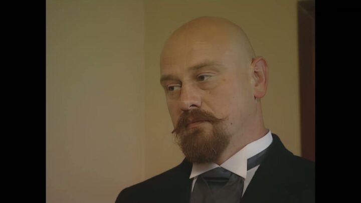 Screenshot 2 from Pater Familias: Hardhandige Lijfstraf in het Kantoor van de Rektor | Lupus Pictures HD