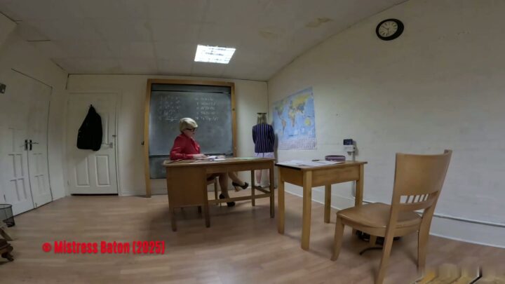 Screenshot 3 from Castigo de Alisha con correas atrevidas y tiempo en el rincón