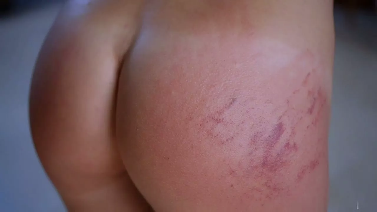 Screenshot 6 from Eva's Rode Handpalm Aframmeling door Shibari Kalahari