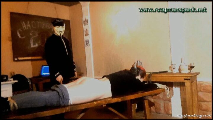 Screenshot 5 from Sert Adam Şaplak Kulübü'nde Müstehcen Kırbaçlama Aleti Tadımı