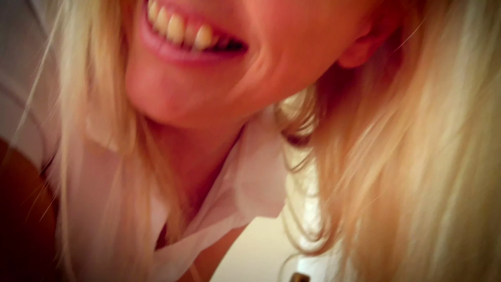 Screenshot 3 from Betrapt terwijl je ons bespiedt? Stoute billenkoek voor jou ook! - Ariel Anderssen Studio