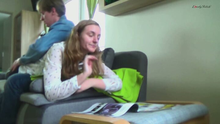 Stiefzusters Afranseling: Blote Billen Rietjesstraf