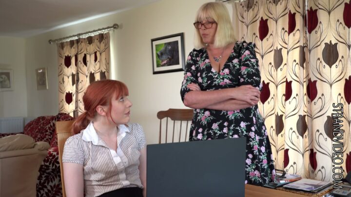 Screenshot 3 from Kitty’s Punishment: A Day at the Dance Festival Lie