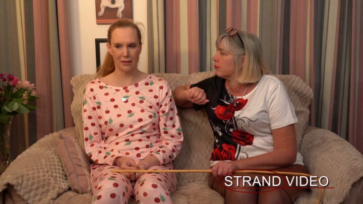 Schermafbeelding 8 van Beledigend Gedrag: Amelia's Les in Manieren | Spankingsarah