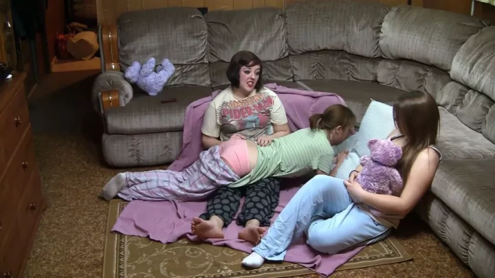 Screenshot 6 from A Little Playful Spanking From Years Ago