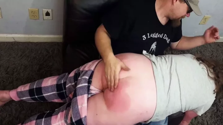 A Mild Real Disciplinary Spanking