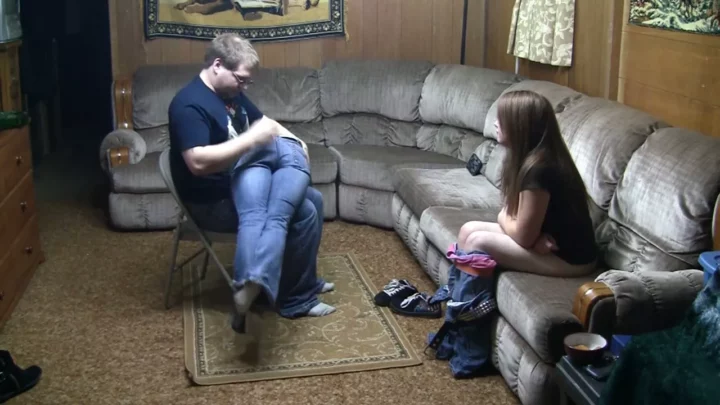 Screenshot 5 from Afc Multi Naughty Neices Spanked Otk By Uncle Jennifer Sami