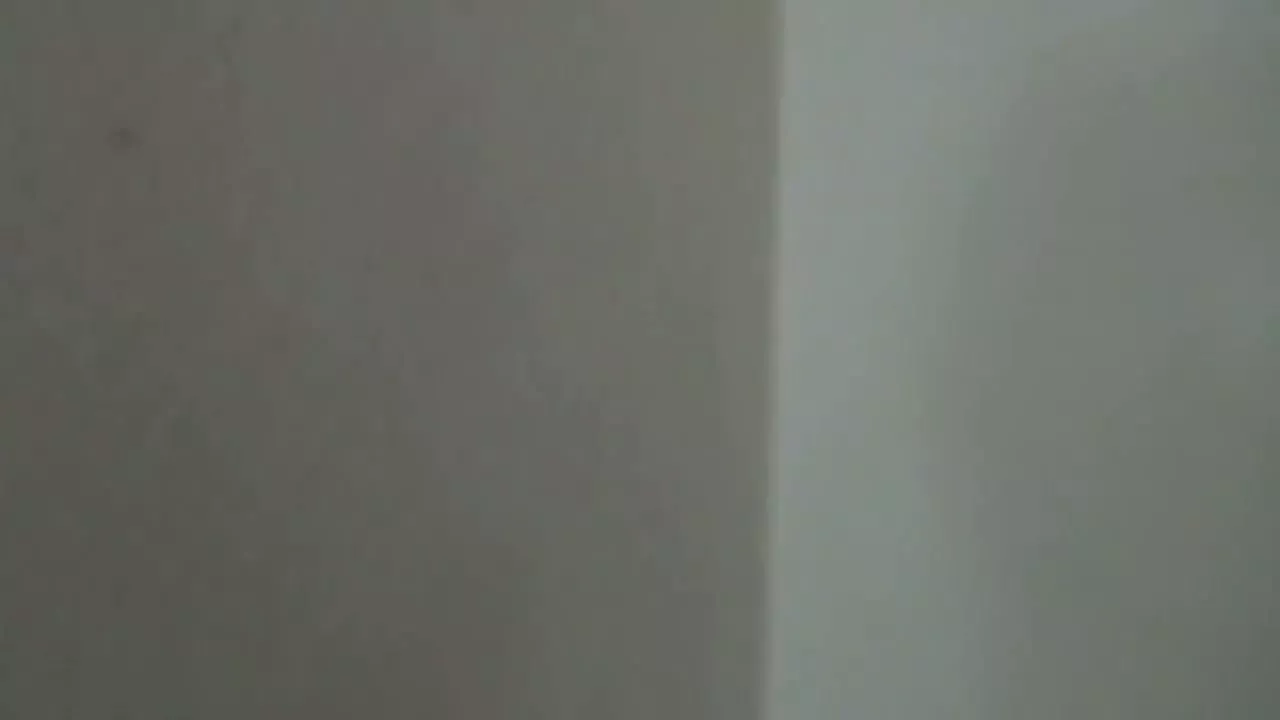 Screenshot 6 from 戴娜·凯恩在严格厨房打屁股前调整高跟鞋