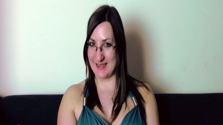 Screenshot 3 from Pandora Blake: A Milestone Spanking Moment