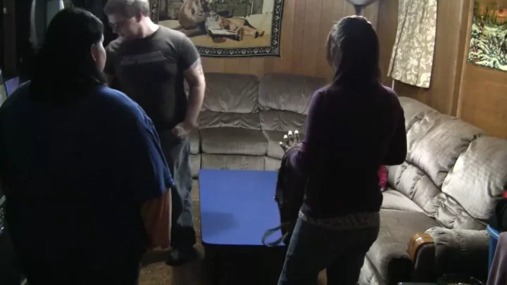 Screenshot 1 from Sami Diaper Position Belting In Front Of Friend Form Mom And Dad