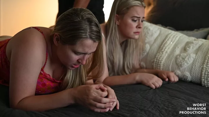 Screenshot 7 from Gizlice Kaçmak - Birlikte Şaplaklanan Stevie Rose ve Reyna St Claire - Yüz — En Kötü Davranış Prodüksiyonları