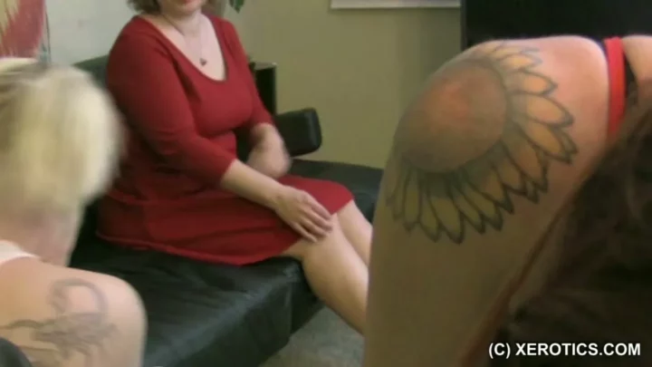 Screenshot 5 from Goedverdiende Pak Op De Billen Voor De Reis Strenge Discipline — Xerotics