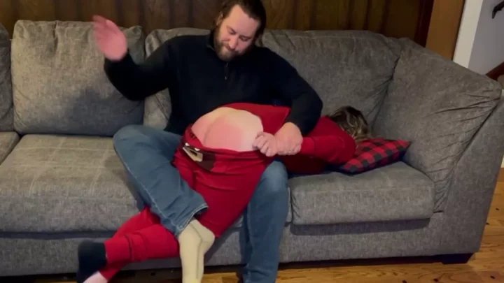 Screenshot 8 from Bedtime Spanking For Cuddlykittenhugs