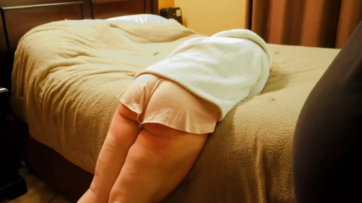 Screenshot 8 from Bedtime Spankingtake Your Spanking Like A Good Girl