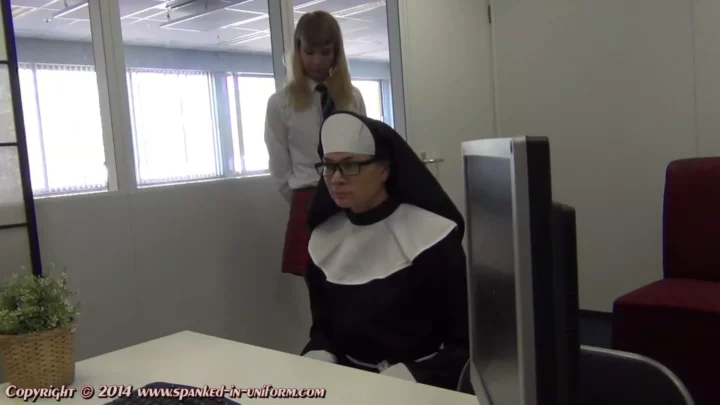 Screenshot 3 from CheyenneJulie — Spanked In Uniform