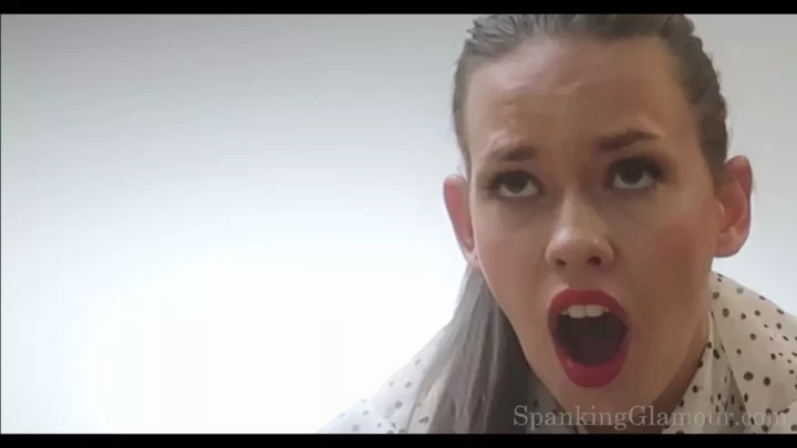 Screenshot 3 from Madi Meadows Tümü — Şaplaklı Zarafet