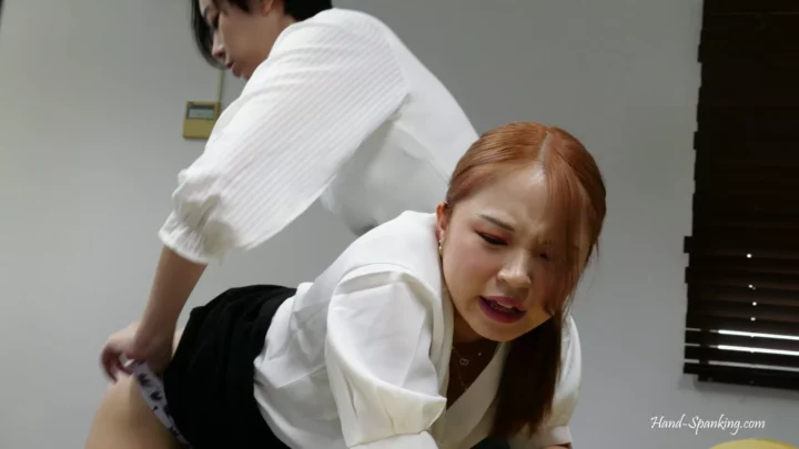 Screenshot 2 from Reward And Punishment In The Office Hand Spanking — Hand-Spanking