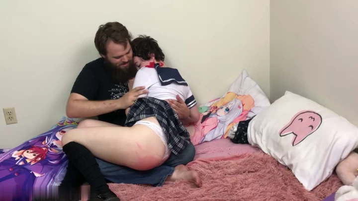 Screenshot 8 from Yaramaz ve Seksi Kız Yakalandı ve Cezalandırıldı: Çıplak Poposuna Şiddetli Paddle Dersi