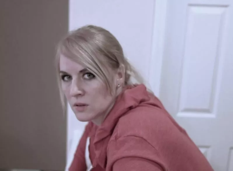 Play video: Laura 1 60Fps — Spanking Glamour