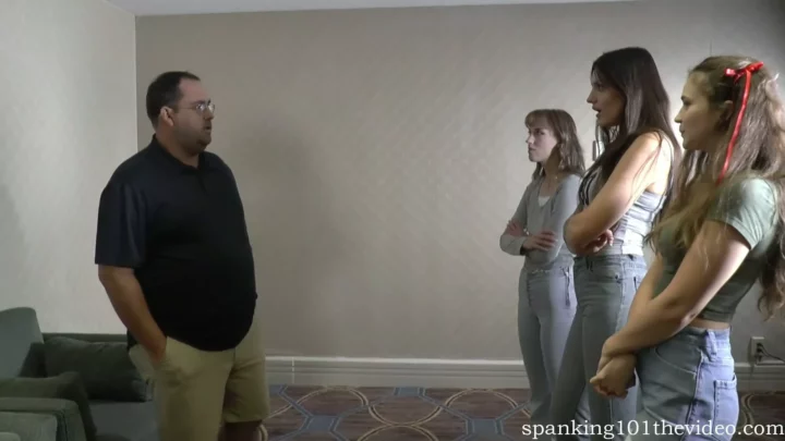 Screenshot 3 from Three Girls Two Guys Nine Spankings