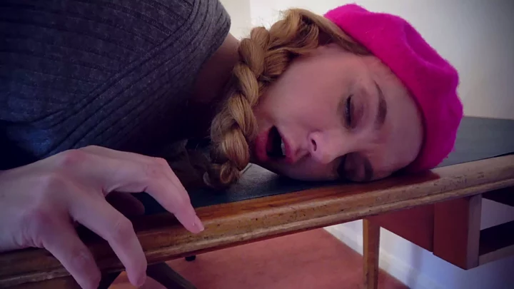 Screenshot 5 from Disciplina Doméstica: Darcy Azota a Vicky