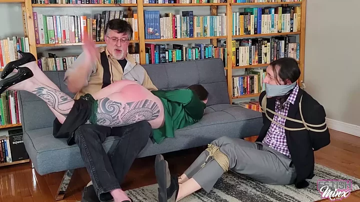 Minx y Johnny Shindig - Esposo Atado y Amordazado y Azotado por su Esposa (Formato)