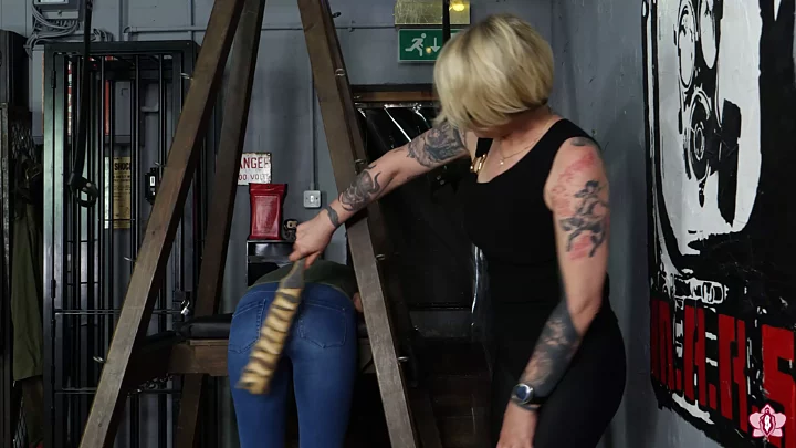 Screenshot 5 from Mistress Baton Breaks Paddle on Mila