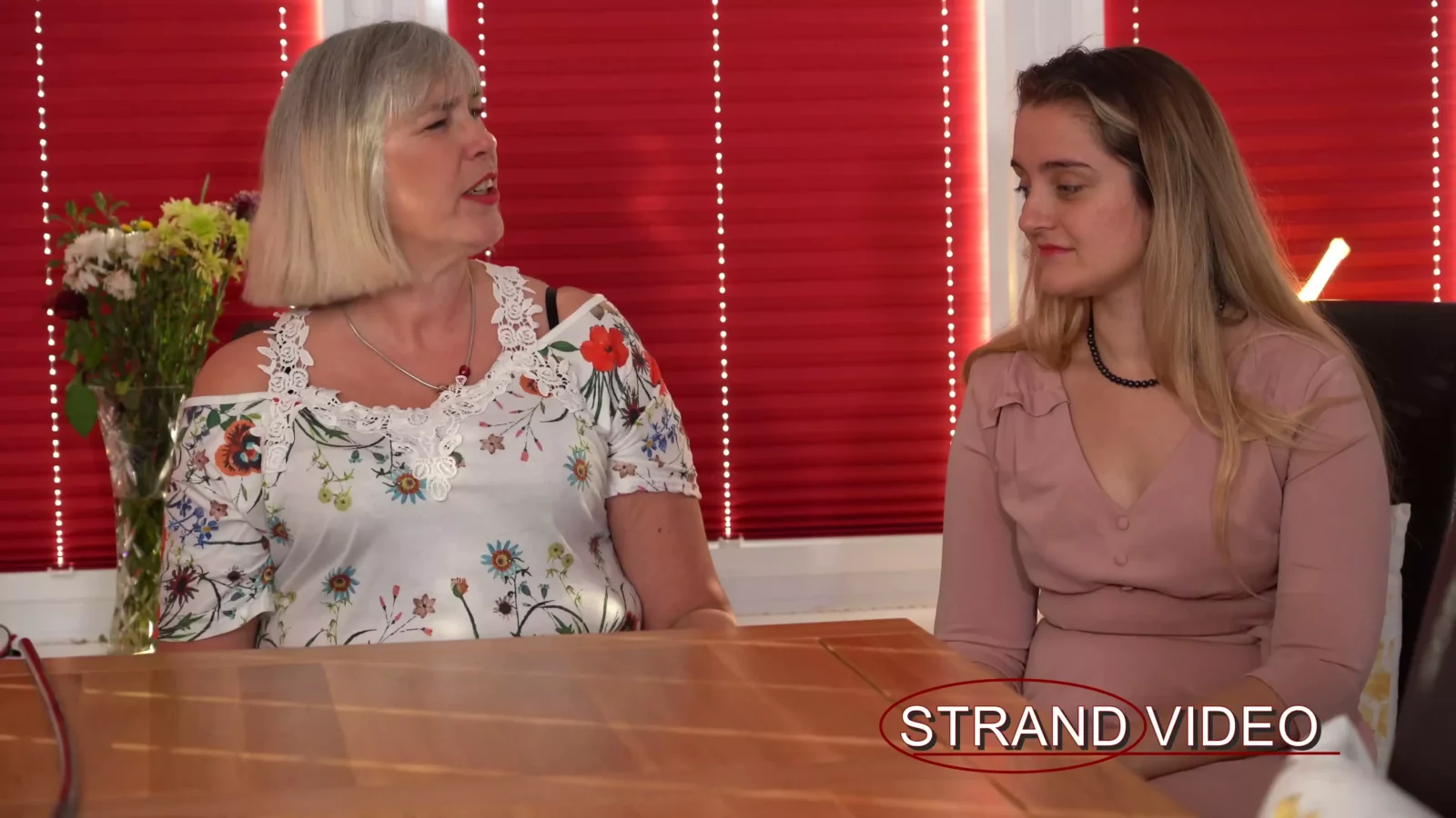 Video abspielen: Erste Verwendung des Neuseeland-Paddels: Tamsin