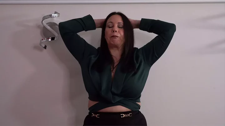 Screenshot 4 from Regression for Nurse Aleesha