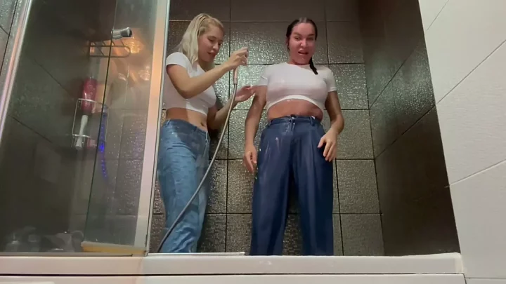 Screenshot 1 from Islandı, Sonra da Kıçıma Şaplak Attı