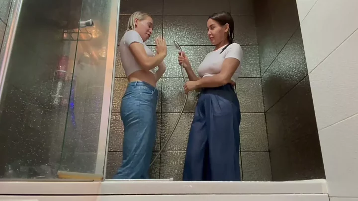 Screenshot 2 from Islandı, Sonra da Kıçıma Şaplak Attı