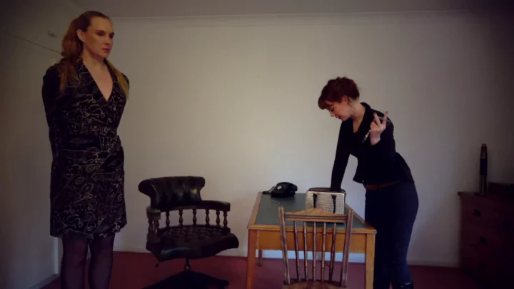 Screenshot 3 from Spanked By Police Officer