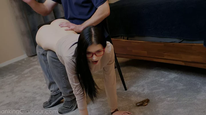 Screenshot 6 from Spanking Glamour – Bella Nova 1 – Spanked in